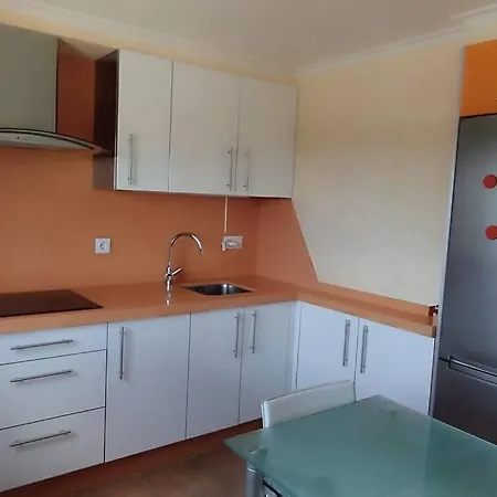 Acogedor Con Terraza Y Barbacoa *