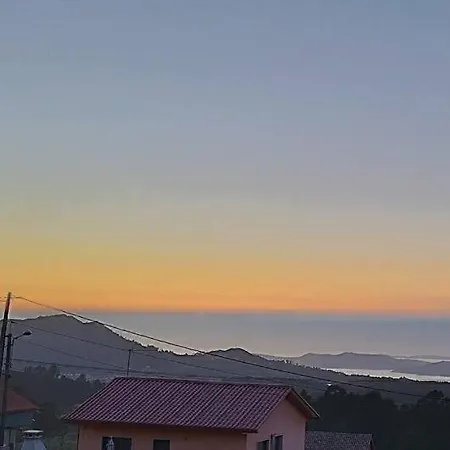 아파트 Acogedor Con Terraza Y Barbacoa Cela (Pontevedra)