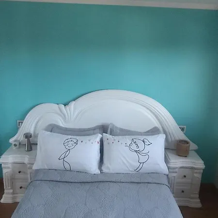 Acogedor Con Terraza Y Barbacoa 아파트 *